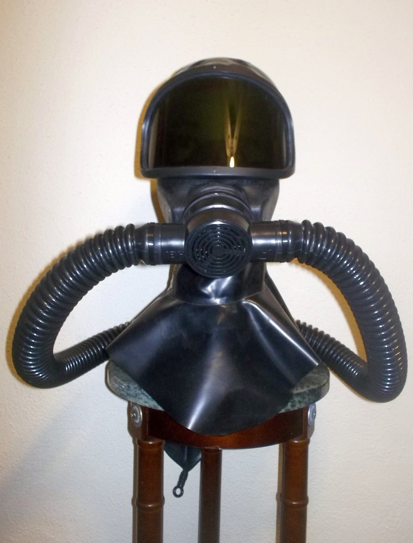 MSA Gas Mask REBREATHER Fetish LATEX Hood with Dark Tinted Lens, Double Hoses and 5 Liter Bag HEAVY RUBBER by FANTOMAS & Co.