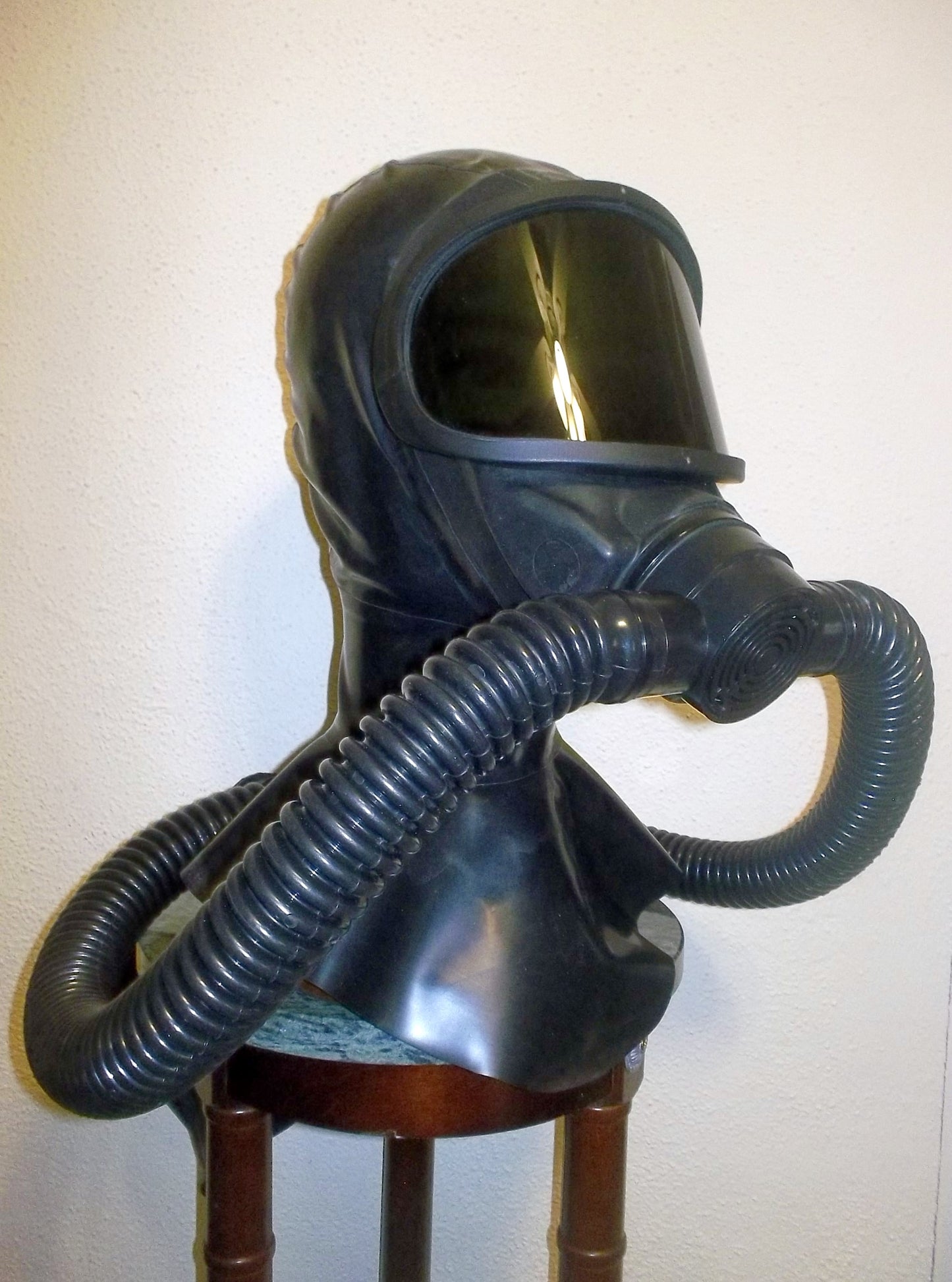 MSA Gas Mask REBREATHER Fetish LATEX Hood with Dark Tinted Lens, Double Hoses and 5 Liter Bag HEAVY RUBBER by FANTOMAS & Co.