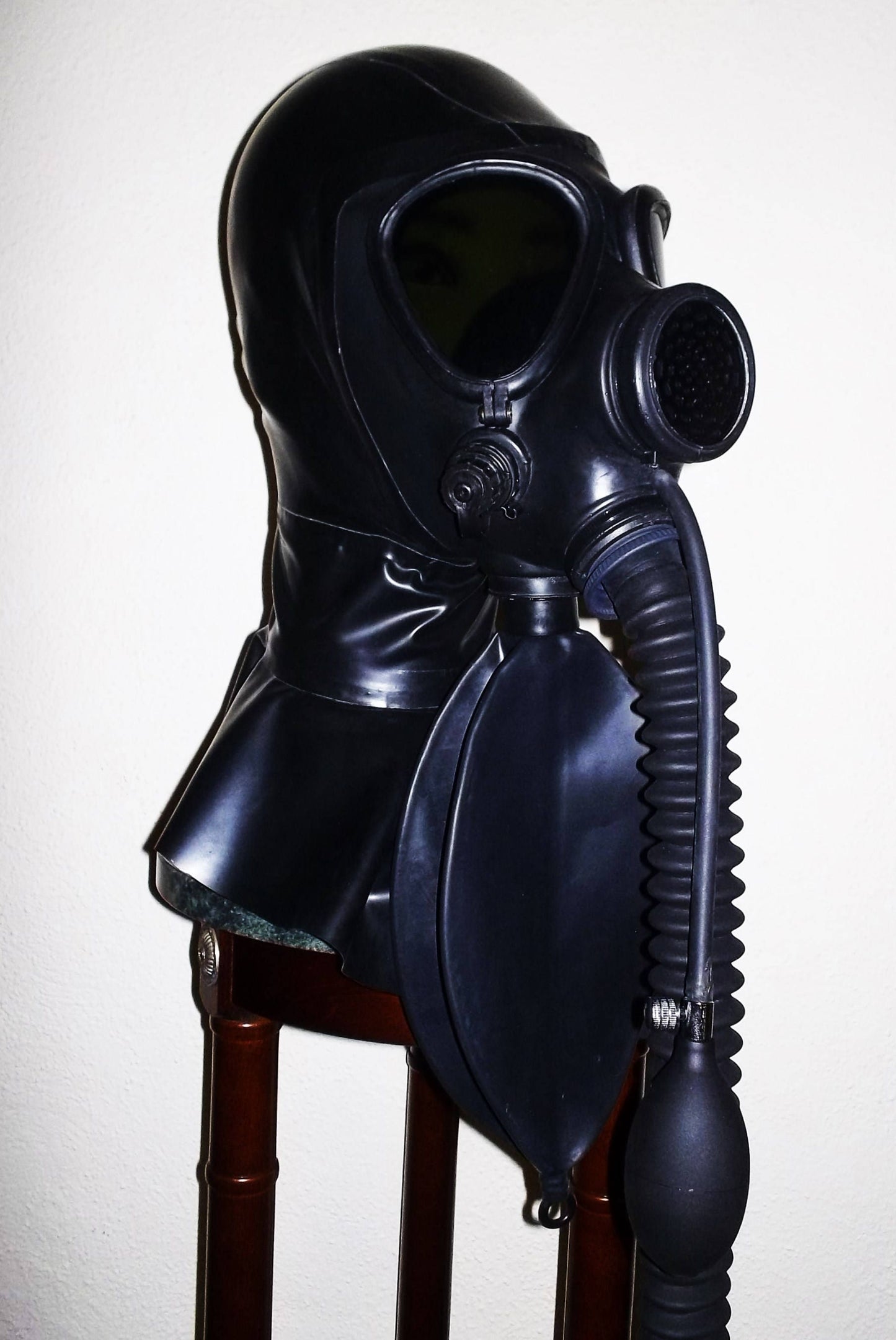 Fetish Heavy Rubber LATEX Gas Mask HOOD with Dark Tinted Lens, Inflatable Mouth Gag, Breathing Hose, Rebreather Bag by FANTOMAS & Co.