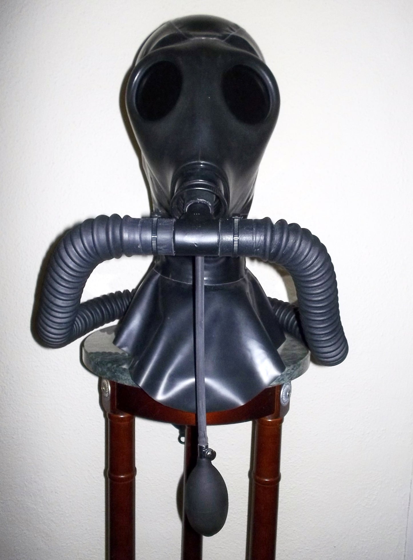 FETISH Heavy Rubber LATEX Israeli Gas Mask HOOD with Tinted Lenses, Twin Hoses, Inflatable Mouth Gag and Rebreather Bag by FANTOMAS & Co.