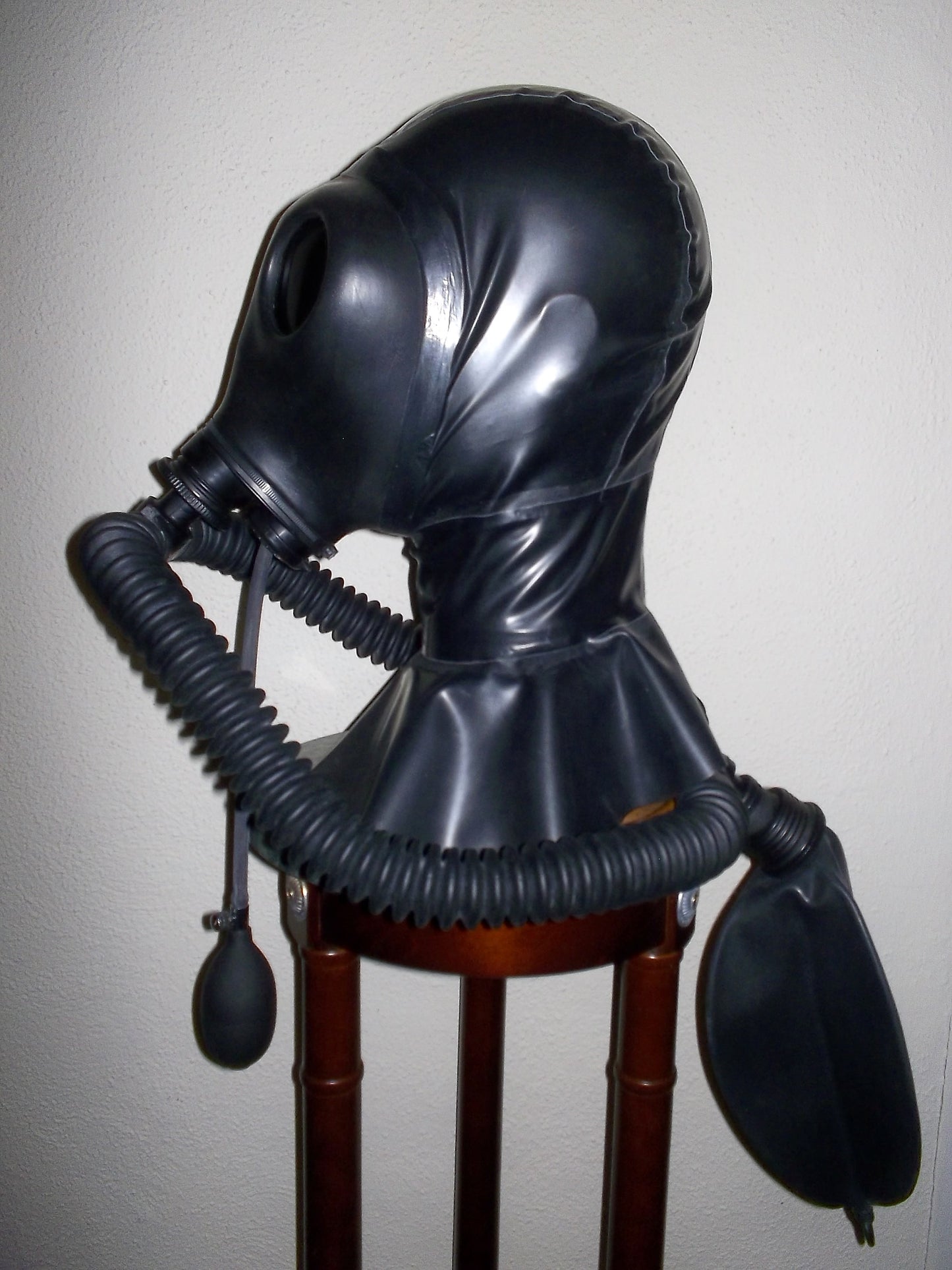 FETISH Heavy Rubber LATEX Israeli Gas Mask HOOD with Tinted Lenses, Twin Hoses, Inflatable Mouth Gag and Rebreather Bag by FANTOMAS & Co.