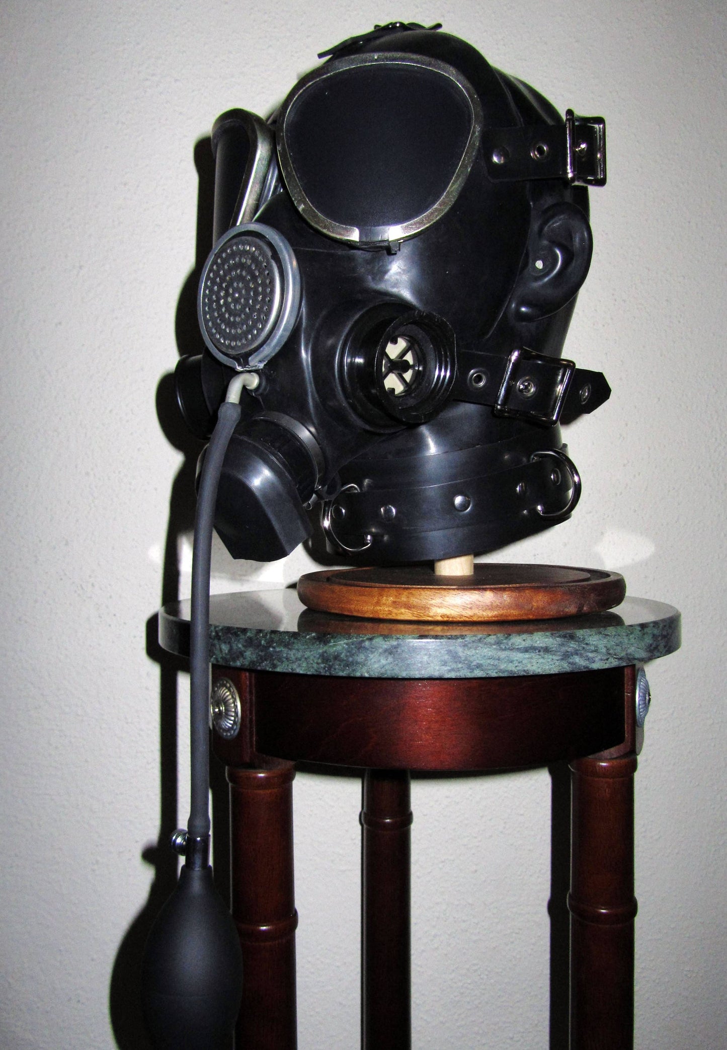 Fetish HEAVY RUBBER System 3-in-1 Gas Mask BONDAGE HELMET Rebreather Latex HOOD with Rigid Collar, Gag, Blindfolds, Drinking Unit by FANTOMAS & Co.