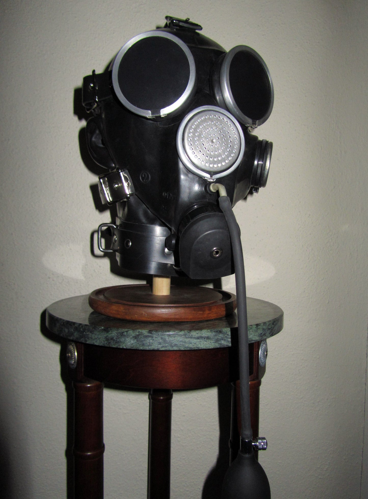 Fetish HEAVY RUBBER System 3-in-1 BONDAGE Latex HELMET Rebreather GAS MASK HOOD with Rigid Collar, Gag, Blindfold Lens Covers and Drinking Unit by FANTOMAS & Co.